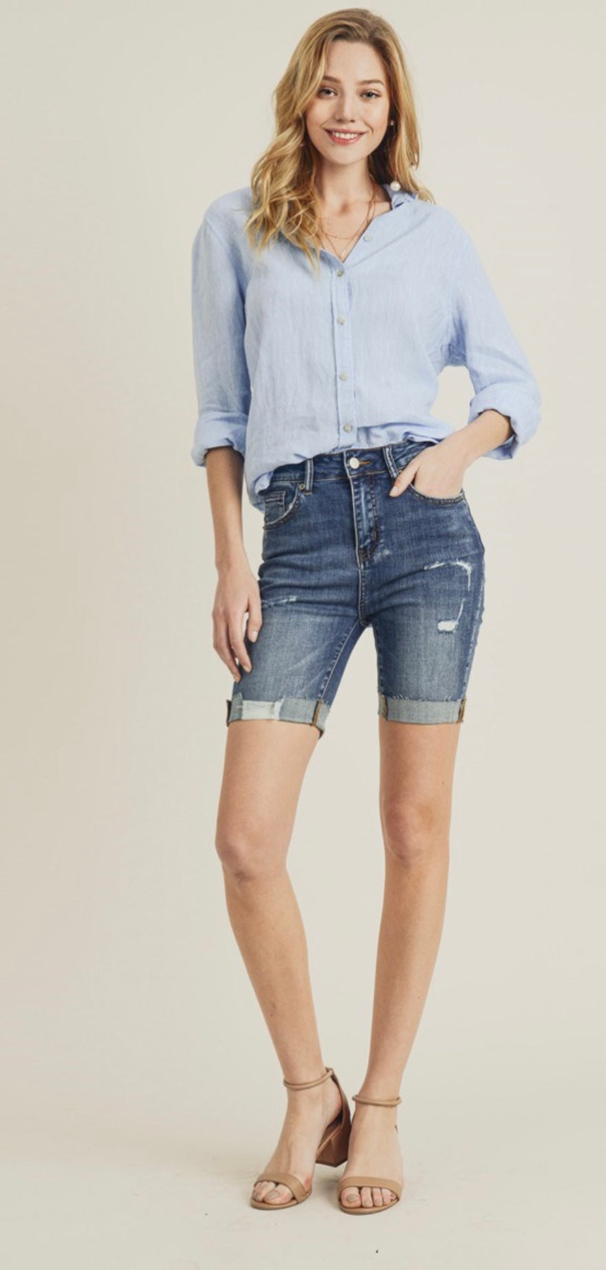 HI-RISE DISTRESSED LONG CUFFED SHORTS DARK BLUE