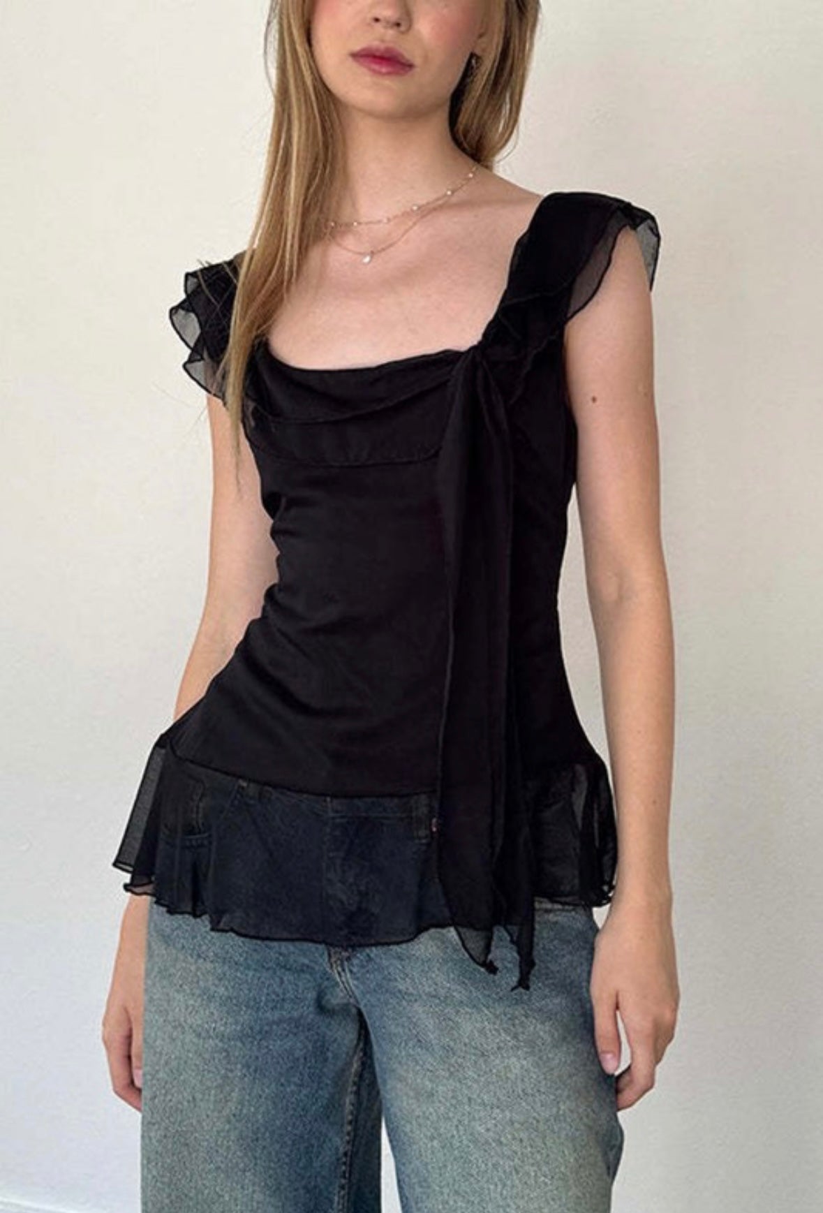 RUFFLED SHEER SLEEVE BLOUSE BLACK