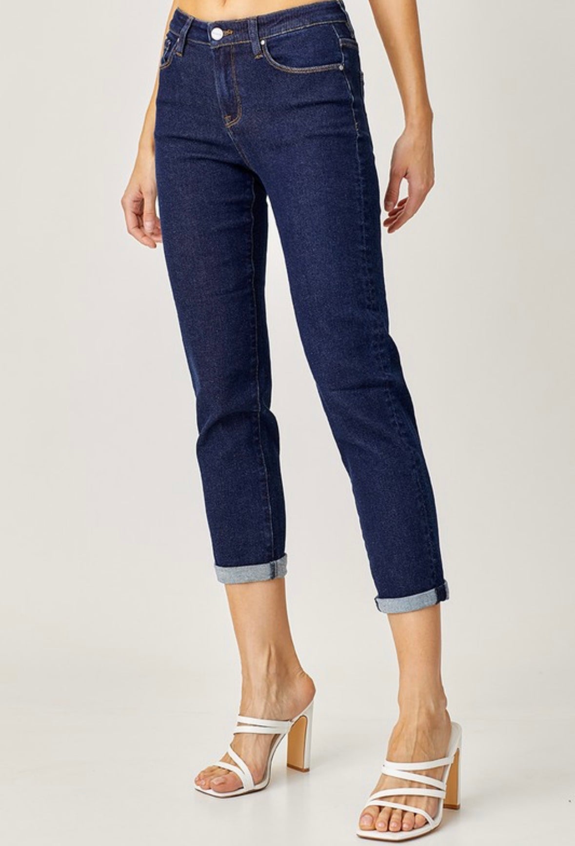 Mid Rise Tapered Jeans