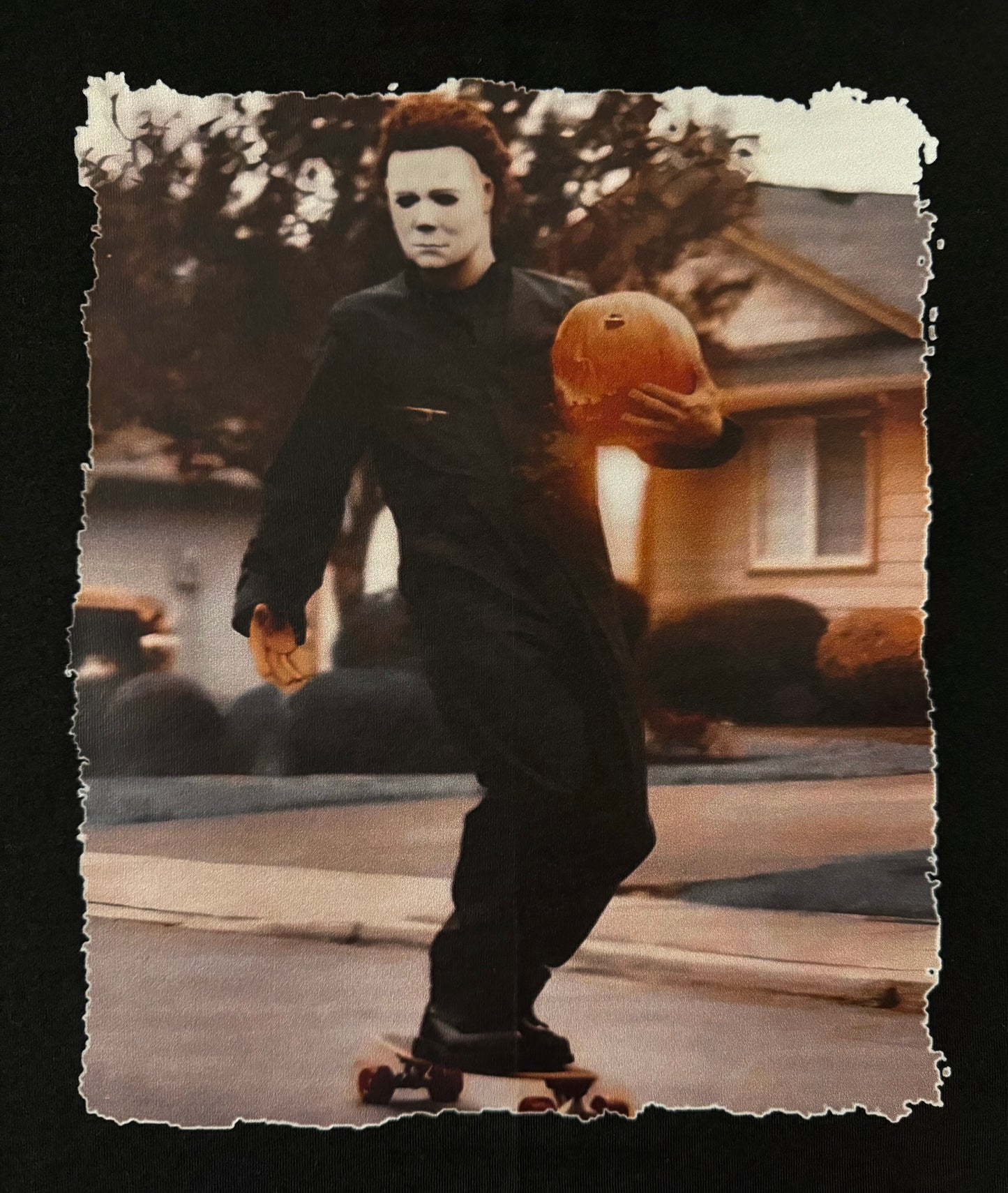 SKATEBOARDING WITH MICHAEL HORROR GRAPHIC T-SHIRT