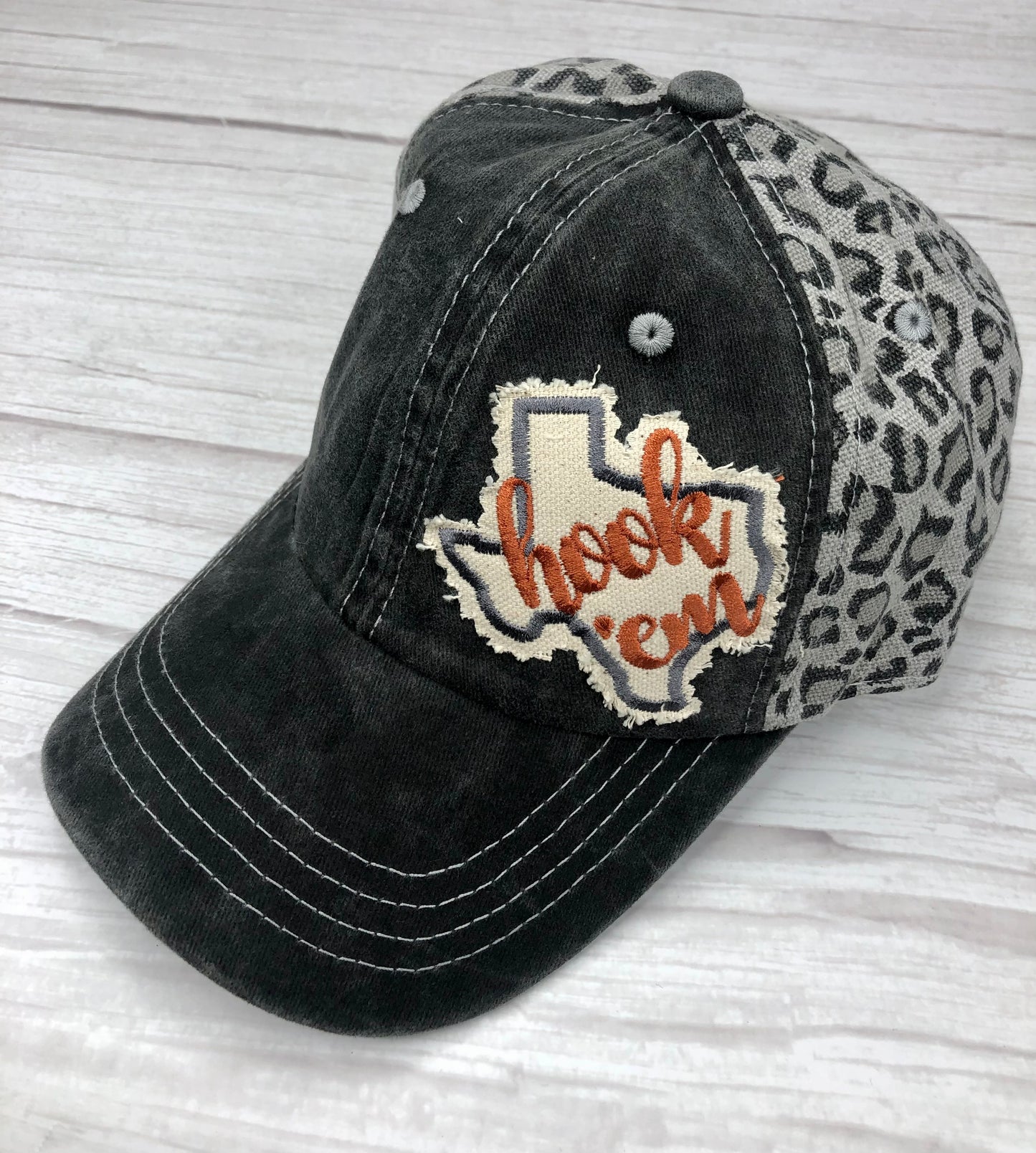 Hook 'em Vintage Ball Cap