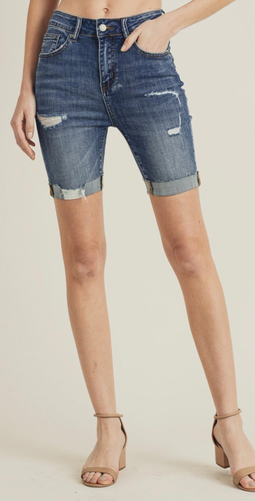 HI-RISE DISTRESSED LONG CUFFED SHORTS DARK BLUE