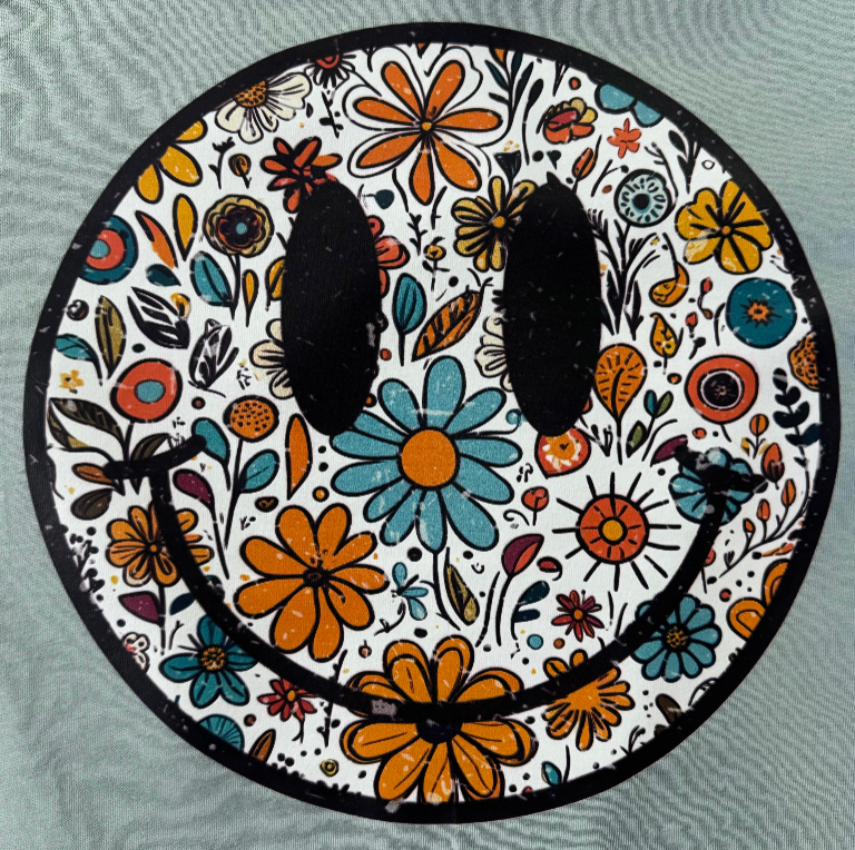 FLORAL SMILE FACE GRAPHIC T